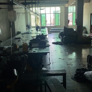 广州市炎炜服饰有限公司