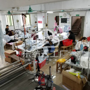 依品服饰加工厂