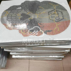 广州娜娜服装烫钻烫图加工厂