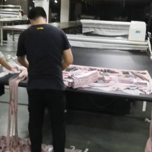 广州市言语服饰有限公司