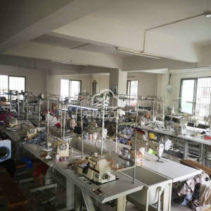 广州市艺彩服饰