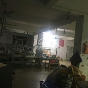 佳鑫服装加工厂