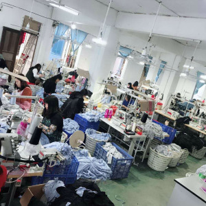 陆丰市优耐酷实业有限公司