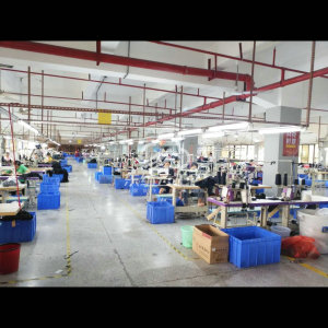 东莞市成越服饰有限公司