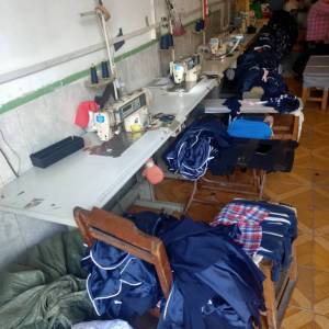 广西桂平市东裕制衣加工厂