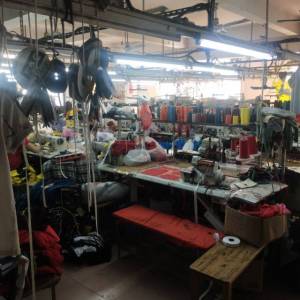 兄弟连服饰有限公司