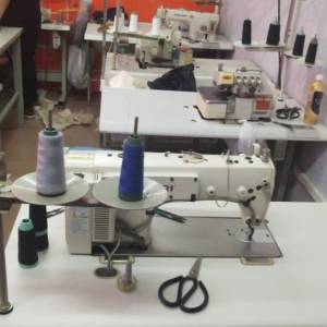 恒兴服装小作坊