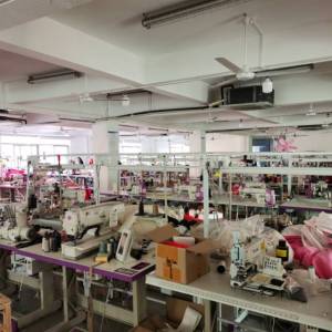 广州市紫盎服装厂