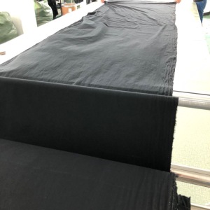 广州鸿菁诚制衣厂