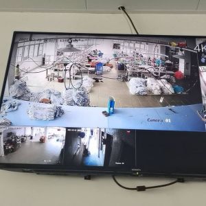 鸿亿达服装有限公司