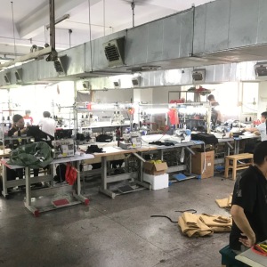 广州锐思集创服装厂