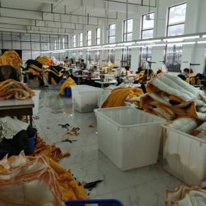 江西学子服饰科技有限公司