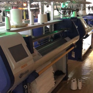 东莞新腾达毛织厂