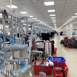 湖北一泉服饰有限公司