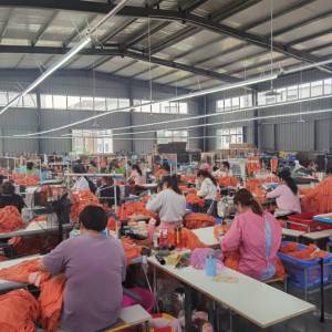 江西璟依经营服饰有限