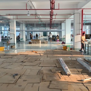 东莞季纶服饰有限公司