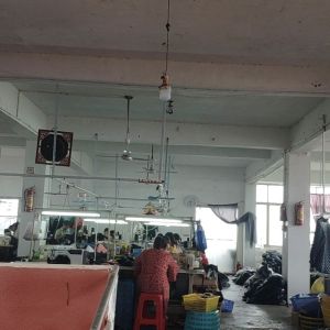 余干县梅港乡锦枭服装加工厂