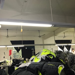 江西省九江市，共青城市菲雪服装厂