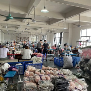 东莞联杰服饰有限公司