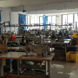 广州盈辉服装有限公司