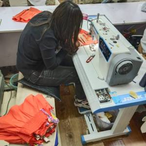 迪贝妮服装有限公司