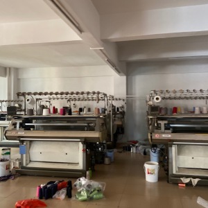 亿康年丰毛衣厂