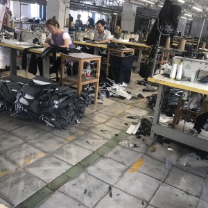 晋益服装有限公司