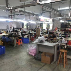 佛山市曼芬服饰有限公司