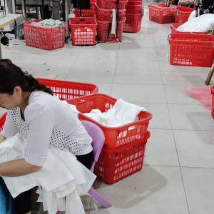 湖北安瑾汇服装厂