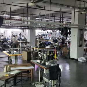 犇犇牛仔制衣厂