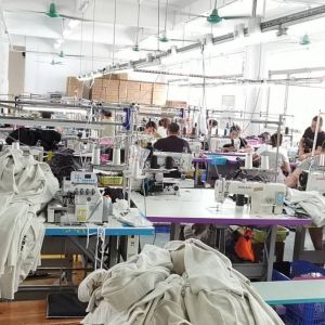 睿祺服装有限公司