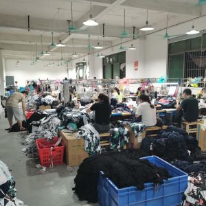 纤美服装有限公司