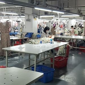 武汉博杰服装厂