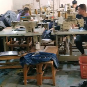 潇枫服装有限公司