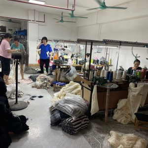 东莞市嘉慕服饰