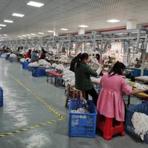 岑溪市欧爱莎制衣厂