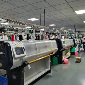 娜依服装有限公司