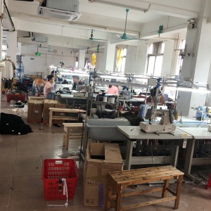 方火久洲服装有限公司