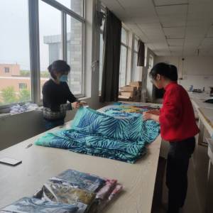 桐乡市天卓服饰有限公司