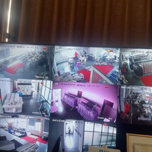 浙江桐乡市娜雨蝶服饰