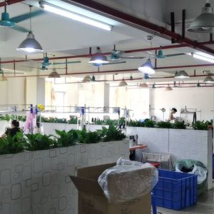 巨鑫服装有限公司