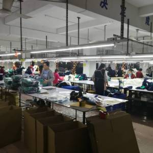 中山市铭亿服装有限公司