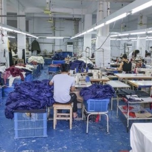 吉祥服装加工订制