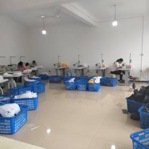 慧德服装加工厂