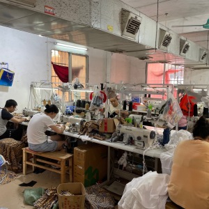 广州祥润服装厂