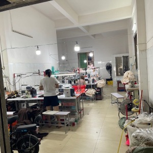 广州风兴服饰有限公司