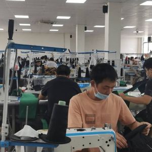 涵尚服饰女裤有限公司