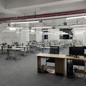 从江县家兴制衣厂