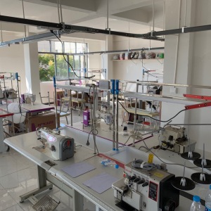 天门市韩婧姿服饰商贸有限公司