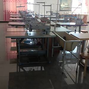 武穴衣之涵服饰